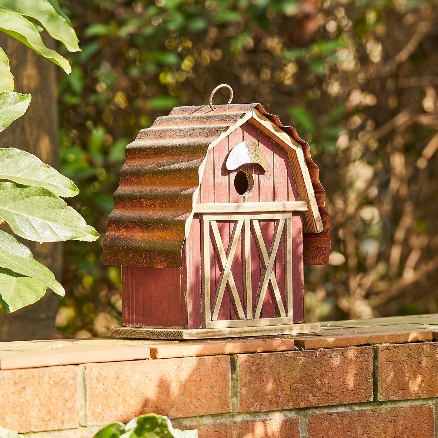Casa pájaros colgante madera rojo lavado 10.25" exterior
