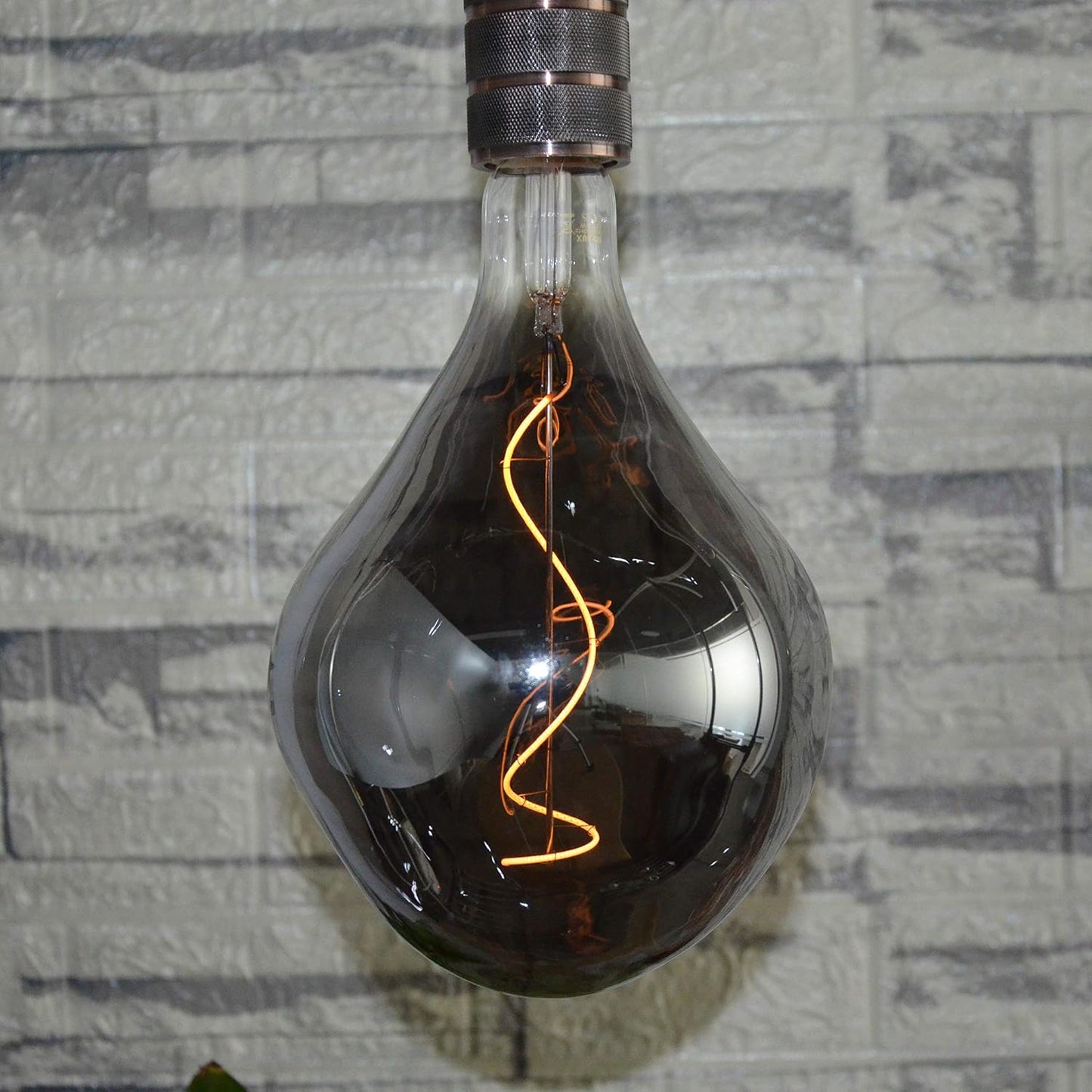 Bombilla LED Edison E26 5W 2200K blanco cálido regulable