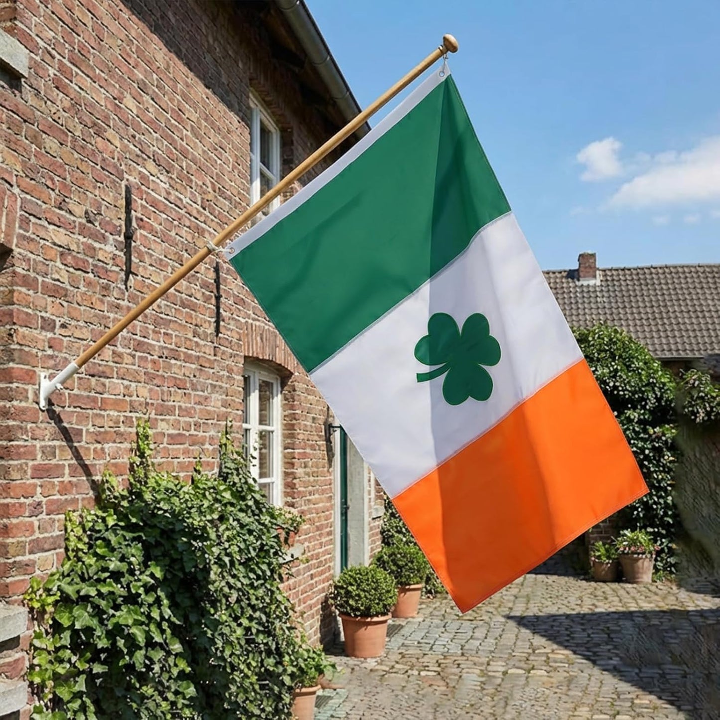 Bandera Irlandesa 3x5ft Bordada Trébol 210D con Ojales Latón