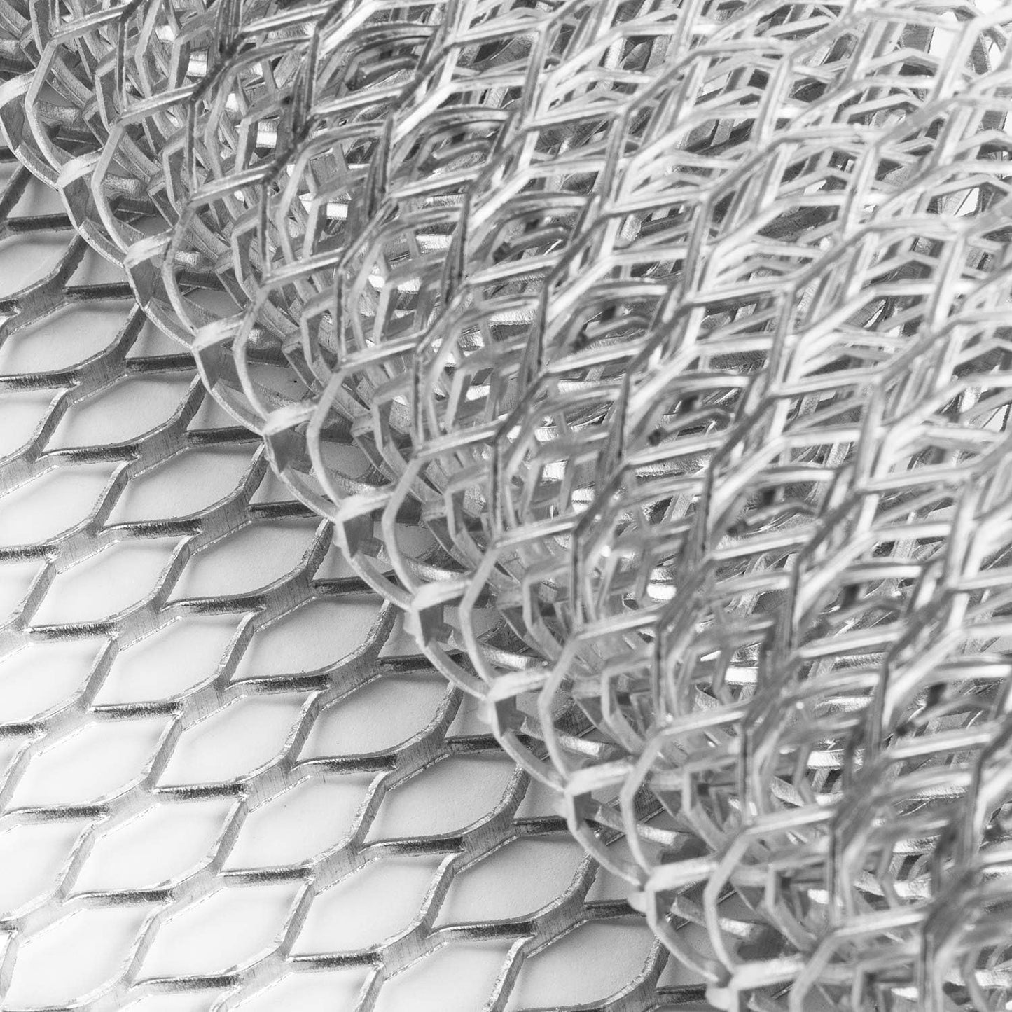 Rejilla de aluminio para auto 40x13" agujero hexagonal
