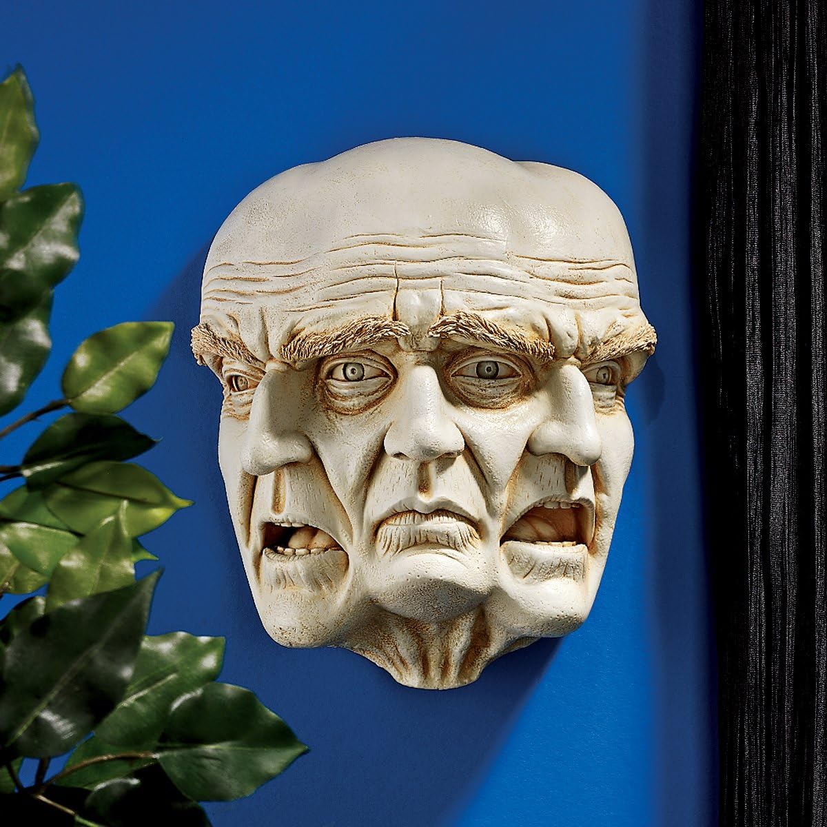 Escultura para Pared de Tema Pesadilla en Resina