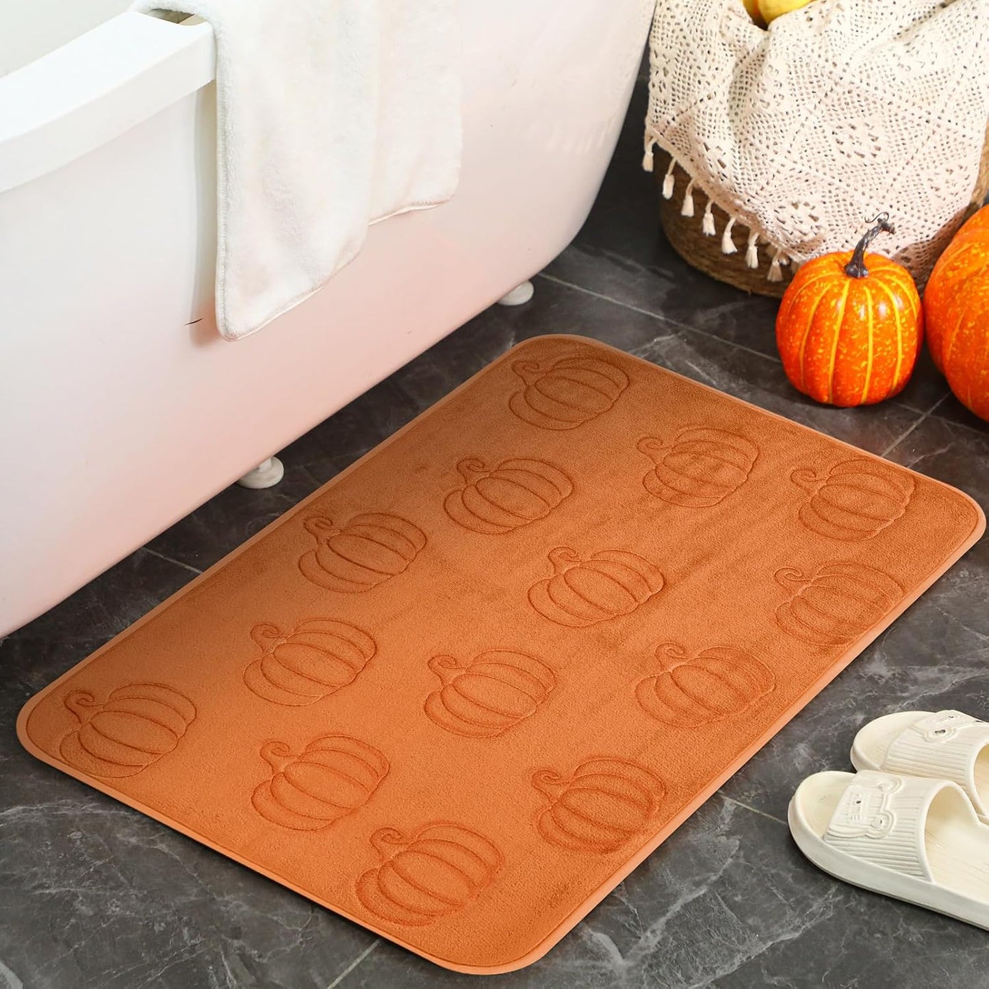 Alfombra baño estampado calabazas 3D 17x29pulg naranja
