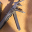 Multiherramienta Leatherman Blast con funda cuero