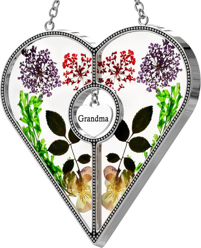 Atrapasoles con corazón y flores secas para abuela