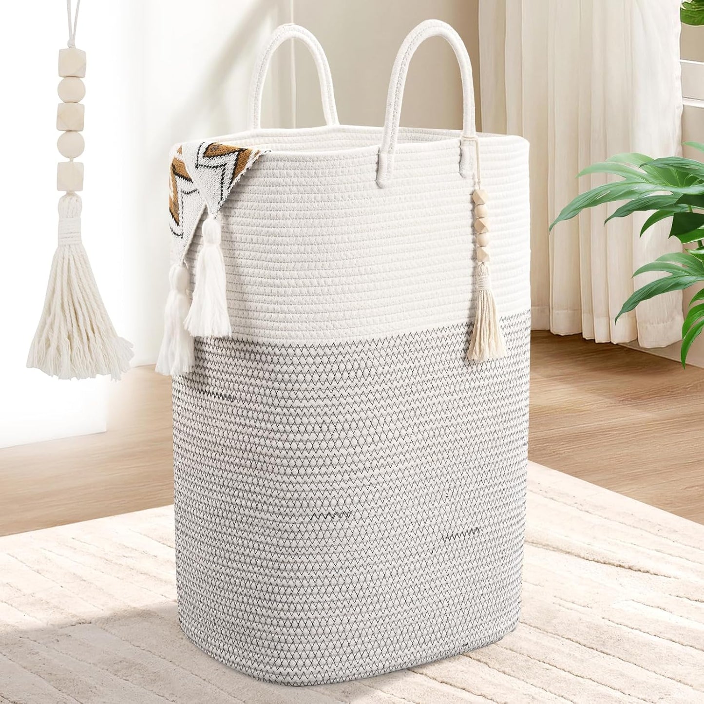 Cesta tejida para ropa y juguetes 100L con borla