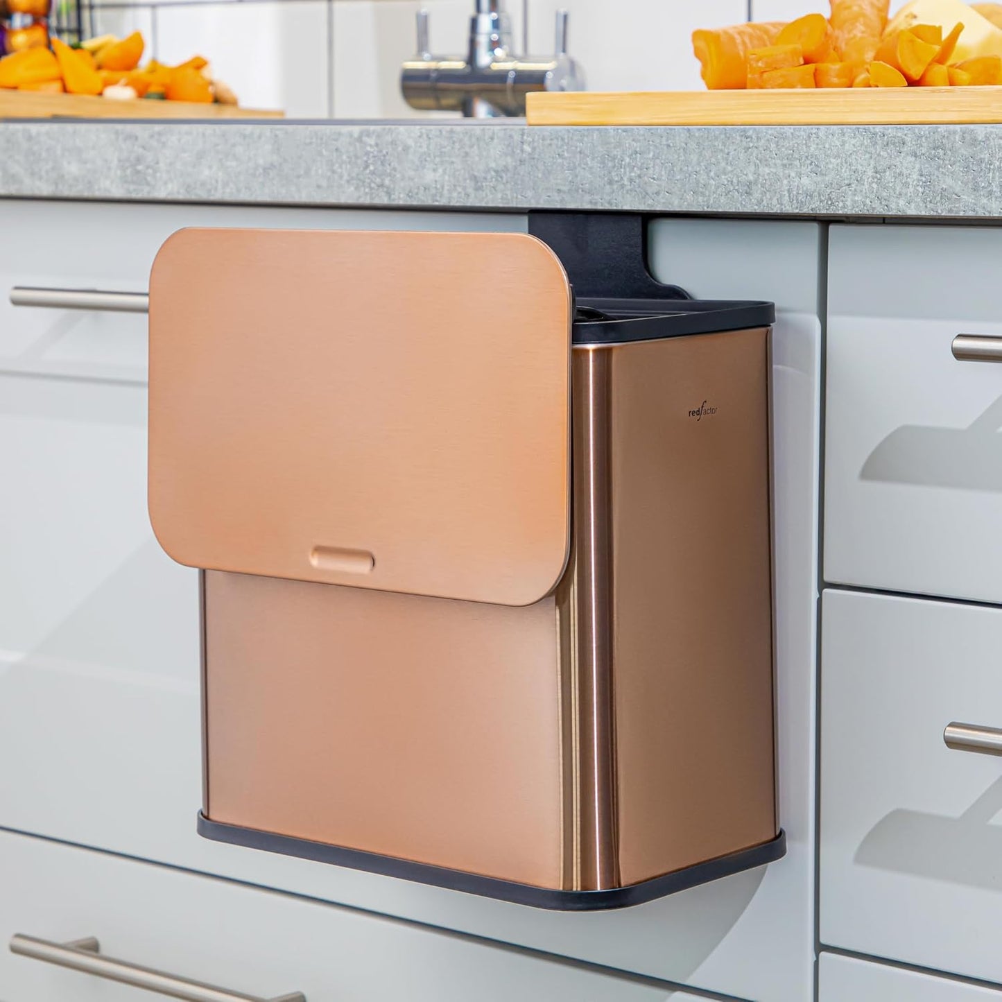 Cubo basura colgante acero inox con tapa 1.3gal cubre olor
