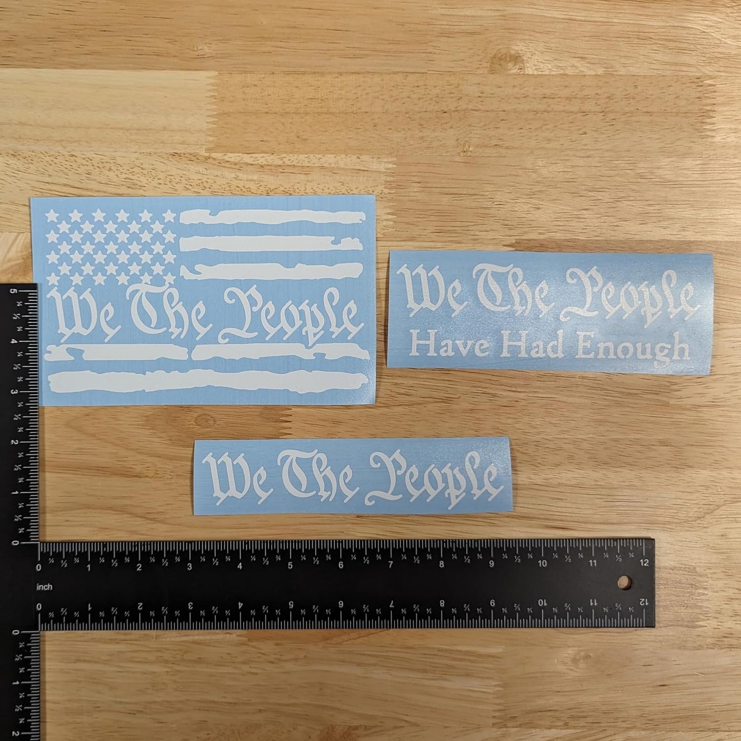Decal We The People bandera grande 6" blanco
