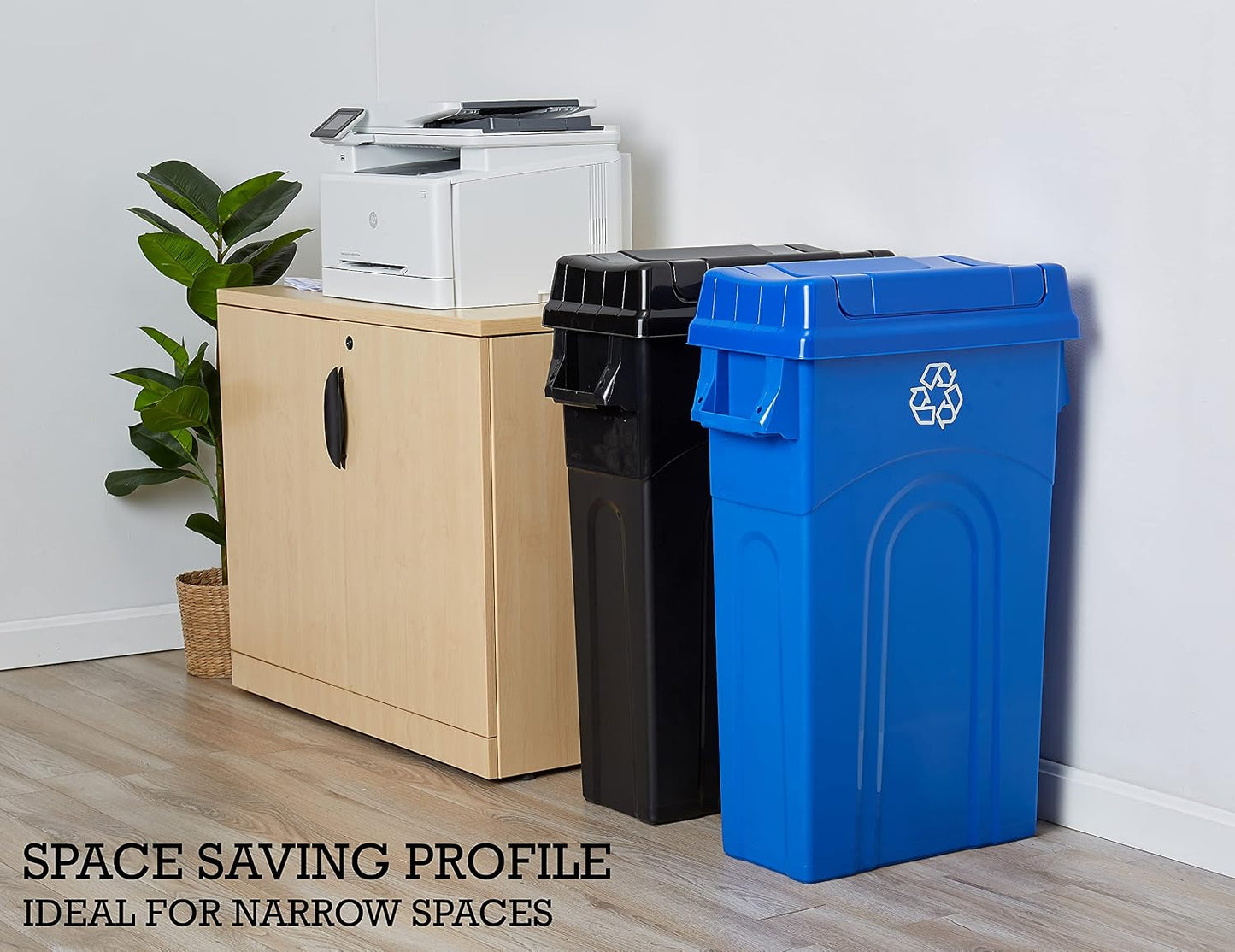 Papelera plástico reciclaje 23gal con tapa asas azul