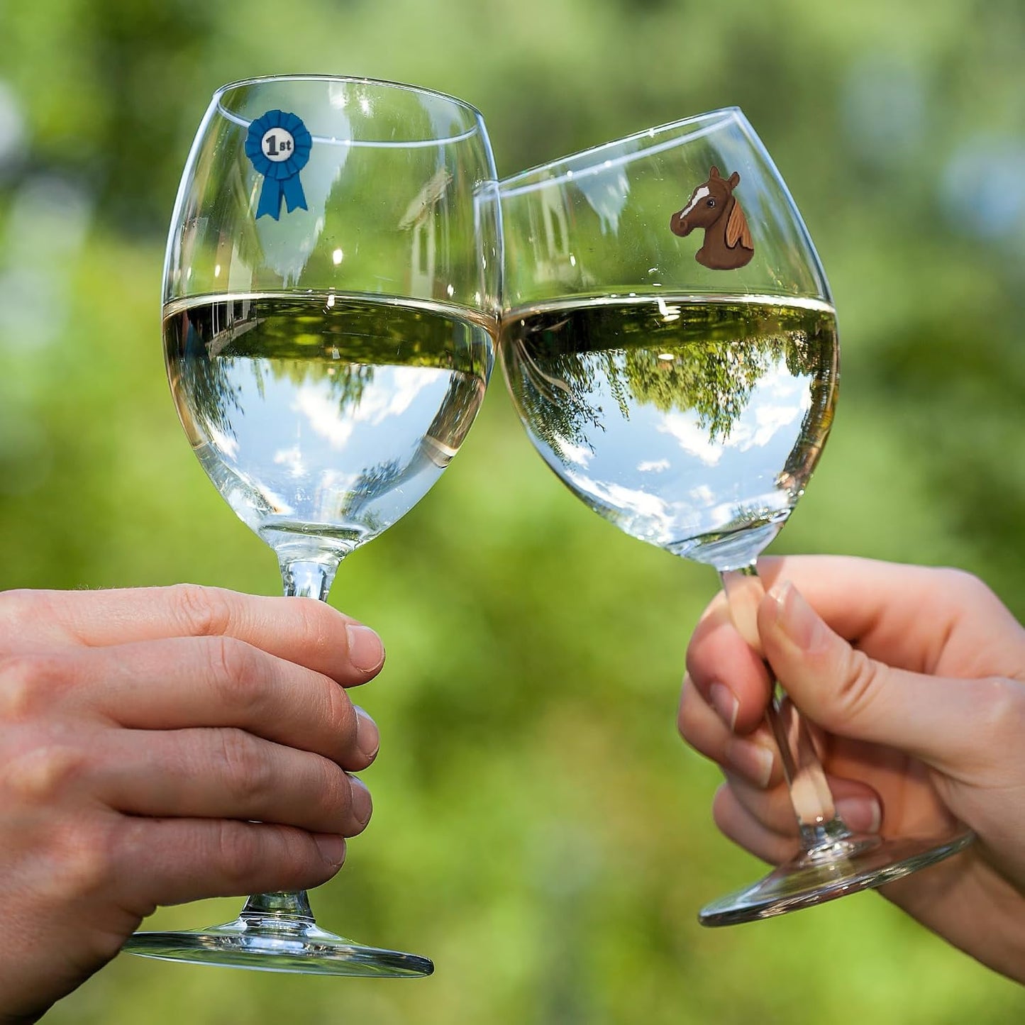 Dijes magnéticos copas vino tema carreras caballos set 7