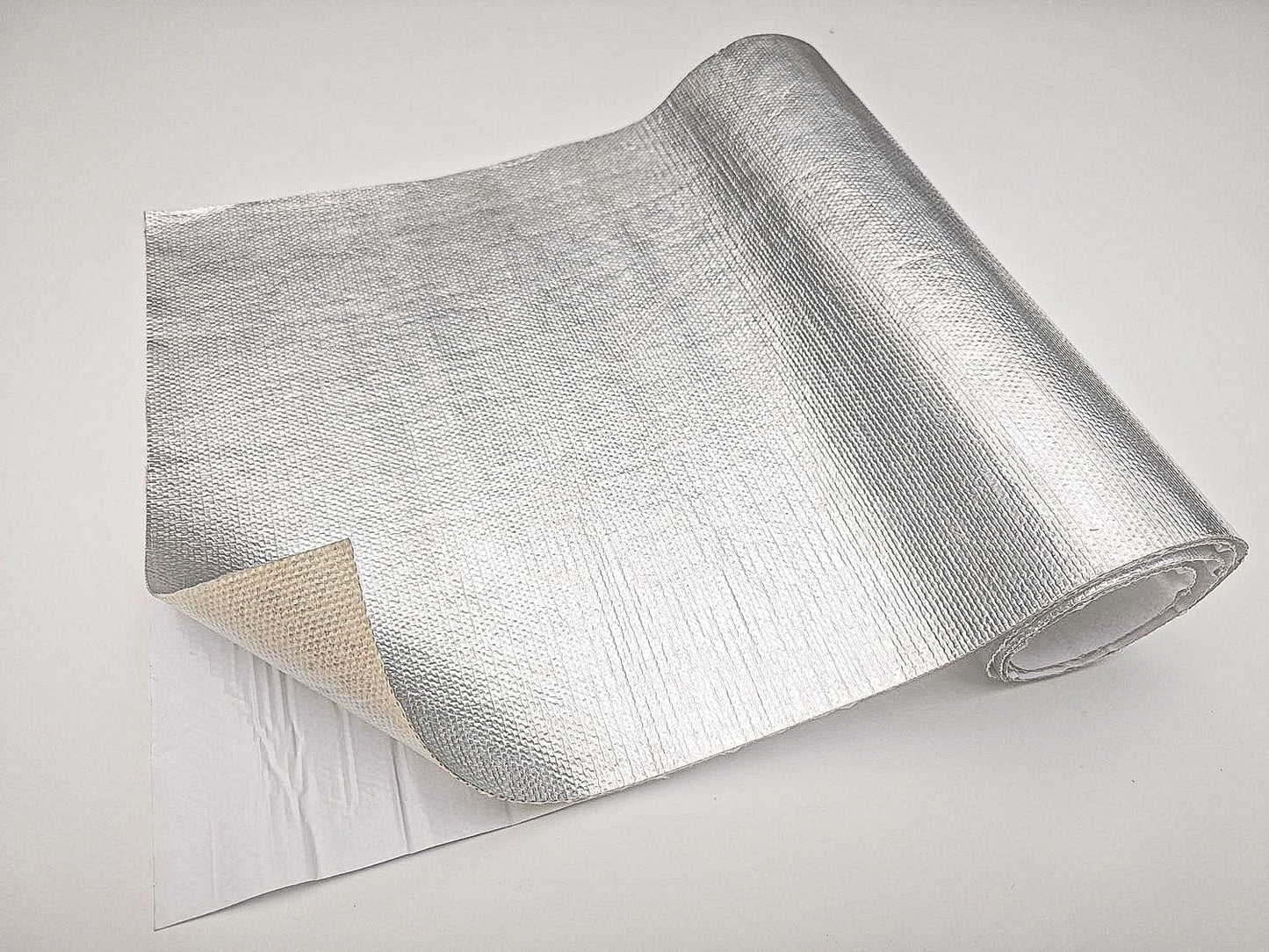 Manta fibra vidrio aluminizada autoadhesiva térmica 12x24
