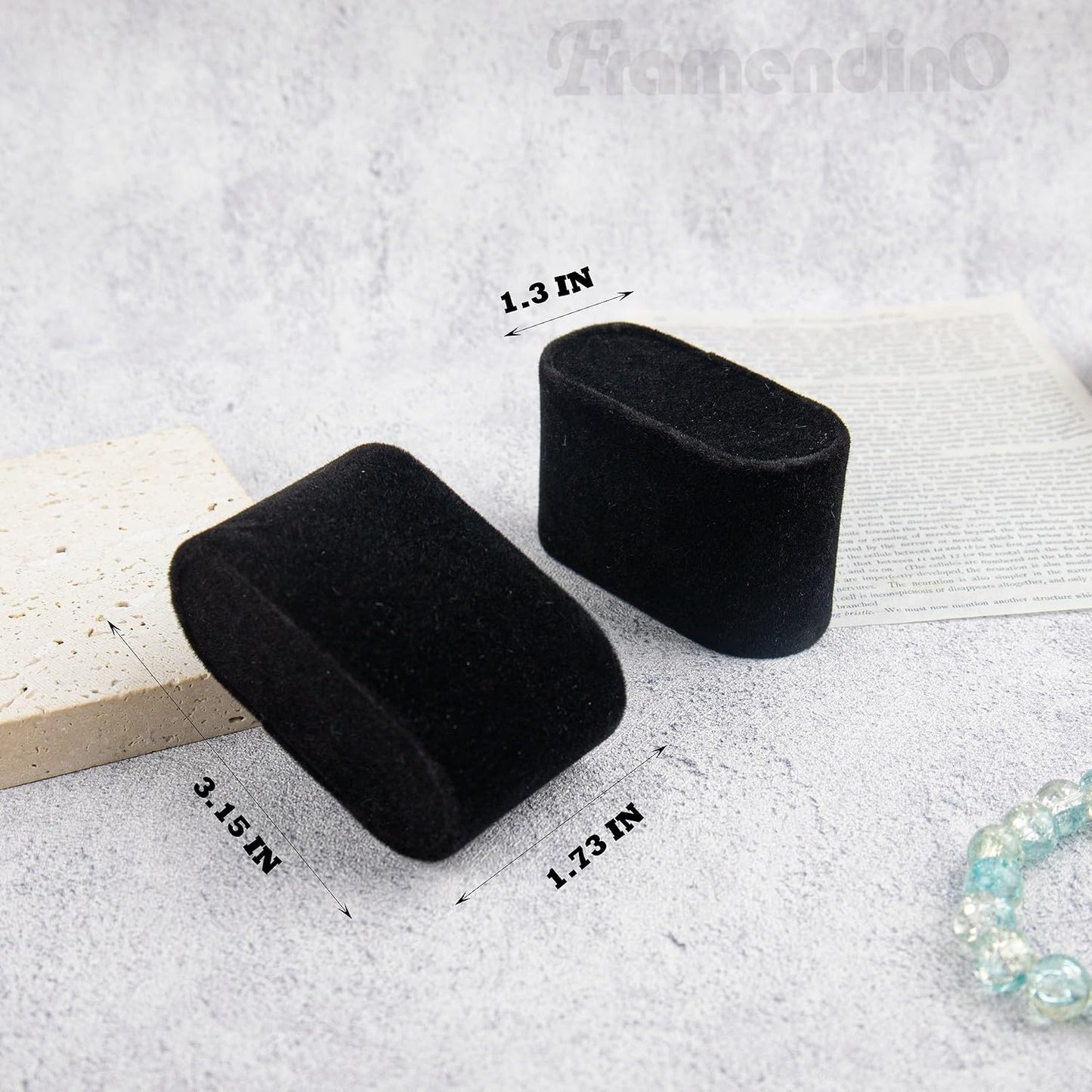 12 Pulseras Terciopelo Negro con Soporte Joyería