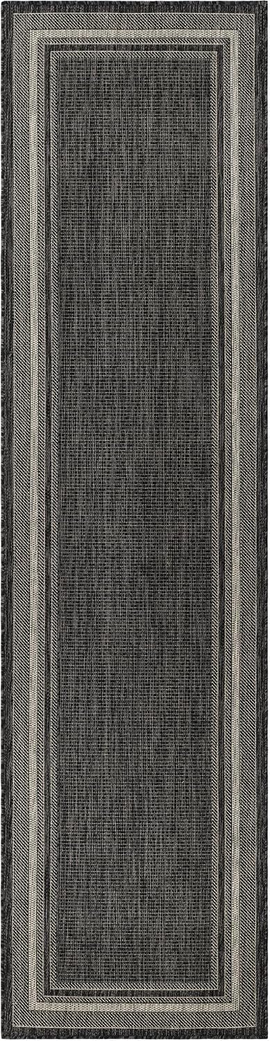 Tapete exterior suave 2'7"x10' negro/marfil