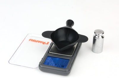 Kit escala Pocket Touch 1500 con bandeja embudo y pala polvo