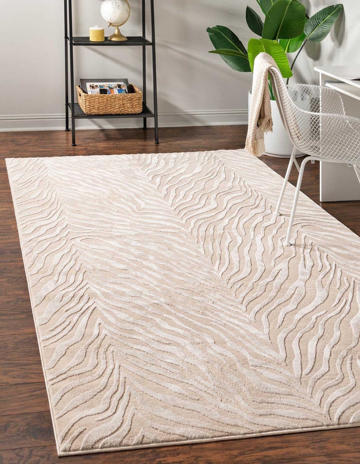 Alfombra área Meghan 2x3ft rectangular beige marfil