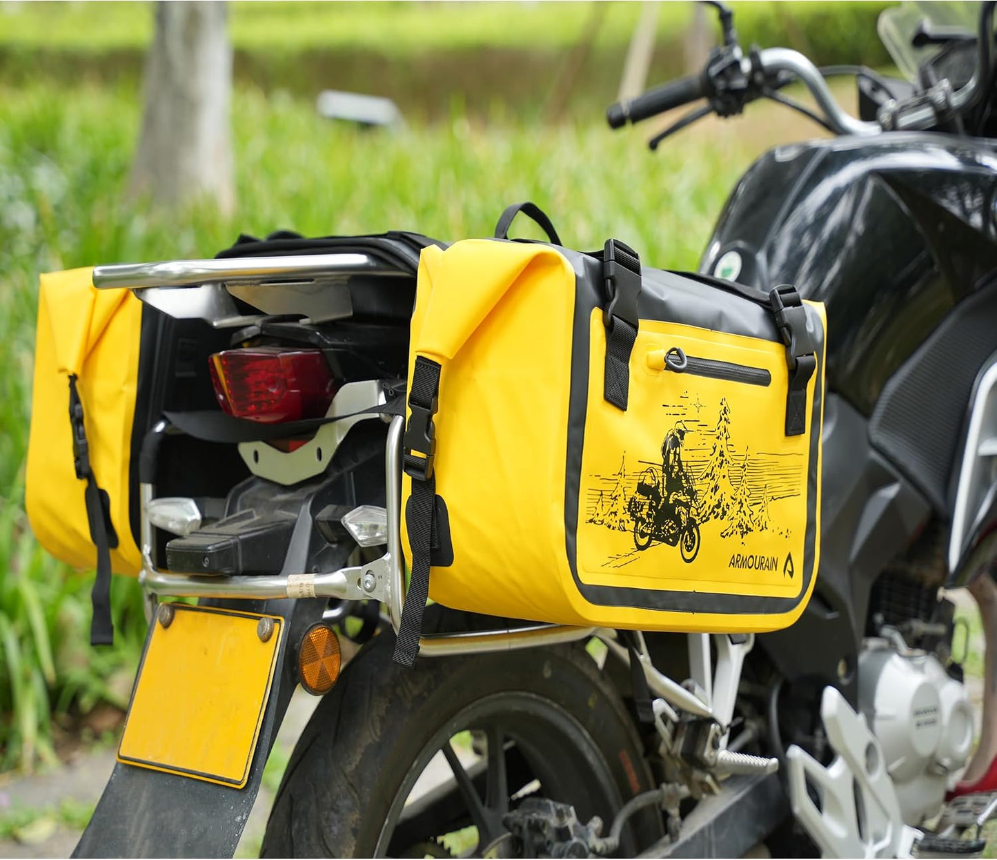 Bolsa lateral motocicleta 50L tipo maleta sillín amarillo