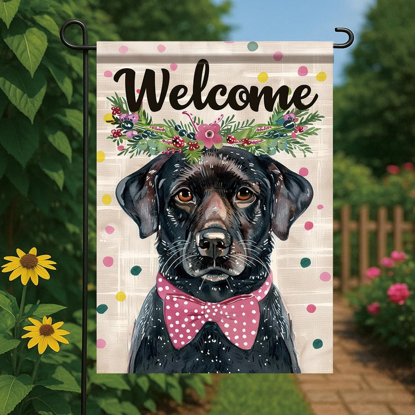 Bandera jardín perro labrador negro pajarita floral