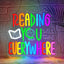 Letrero neón aula lectura inspiradora con texto en inglés