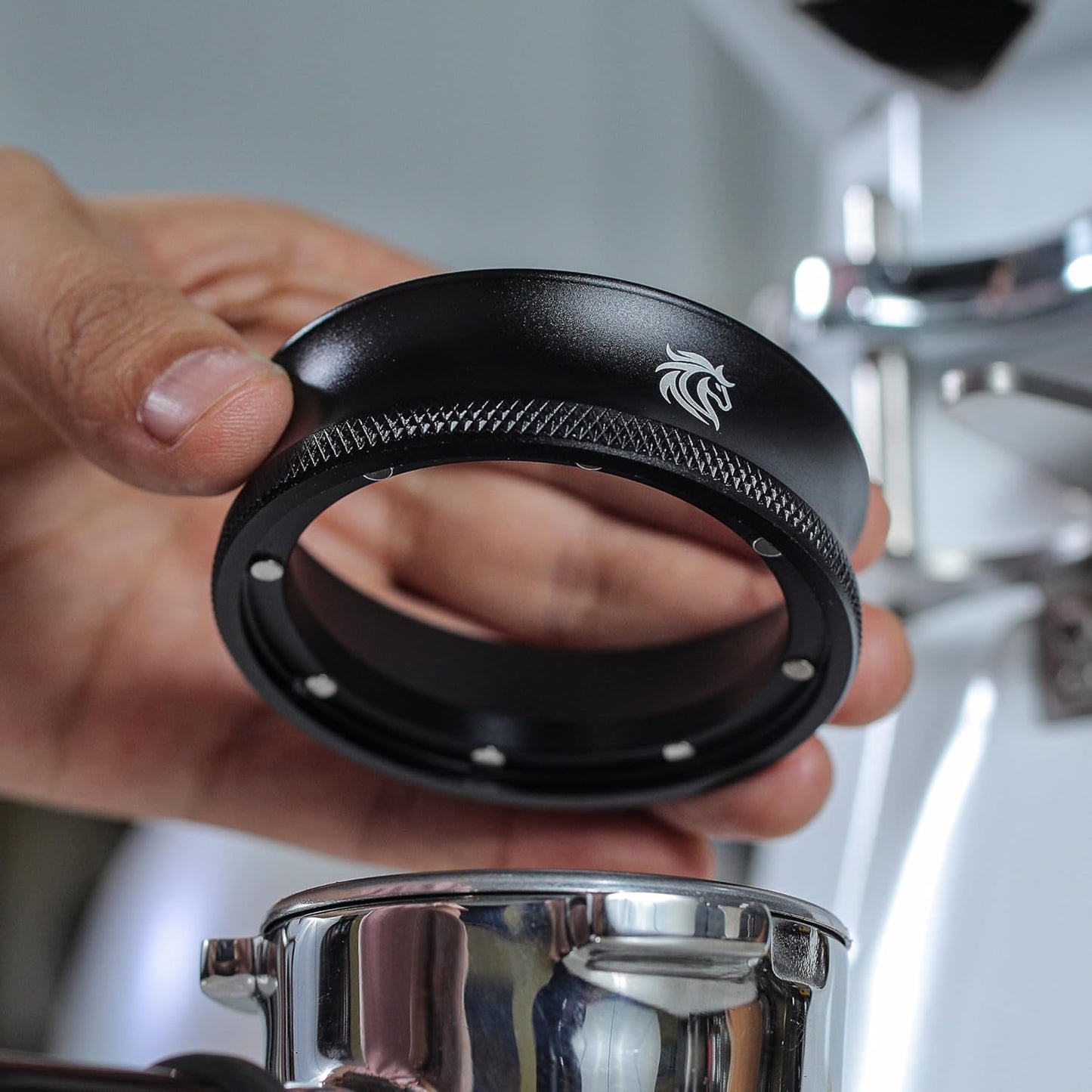 Kit embudo espresso pantalla disco 2.283pulg magnético comp cesta