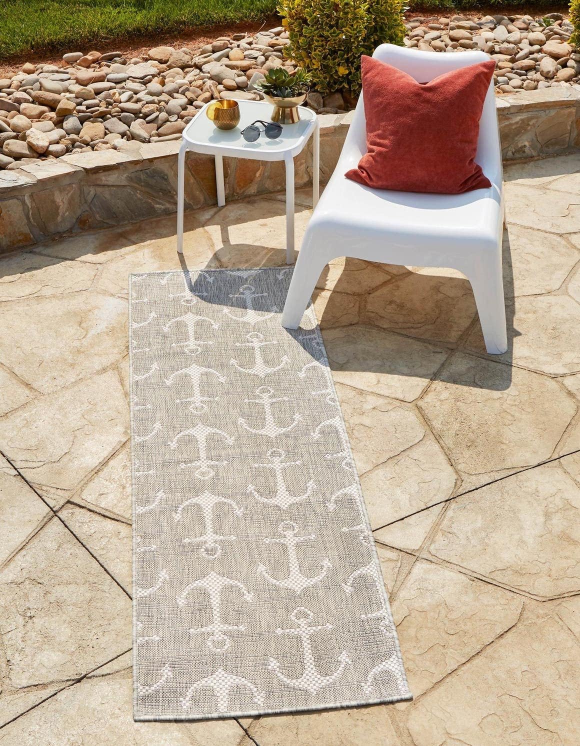 Alfombra pasillo estilo Ahoy 2x6ft1" gris/marfil