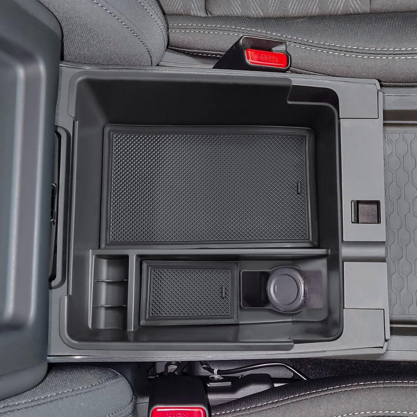 Organiz. consola Nissan Frontier 2022+ caja reposabrazos