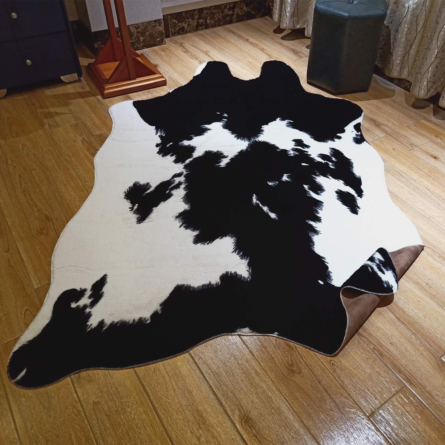 Alfombra piel vaca blanco y negro 4.6x6.6pies tamaño grande