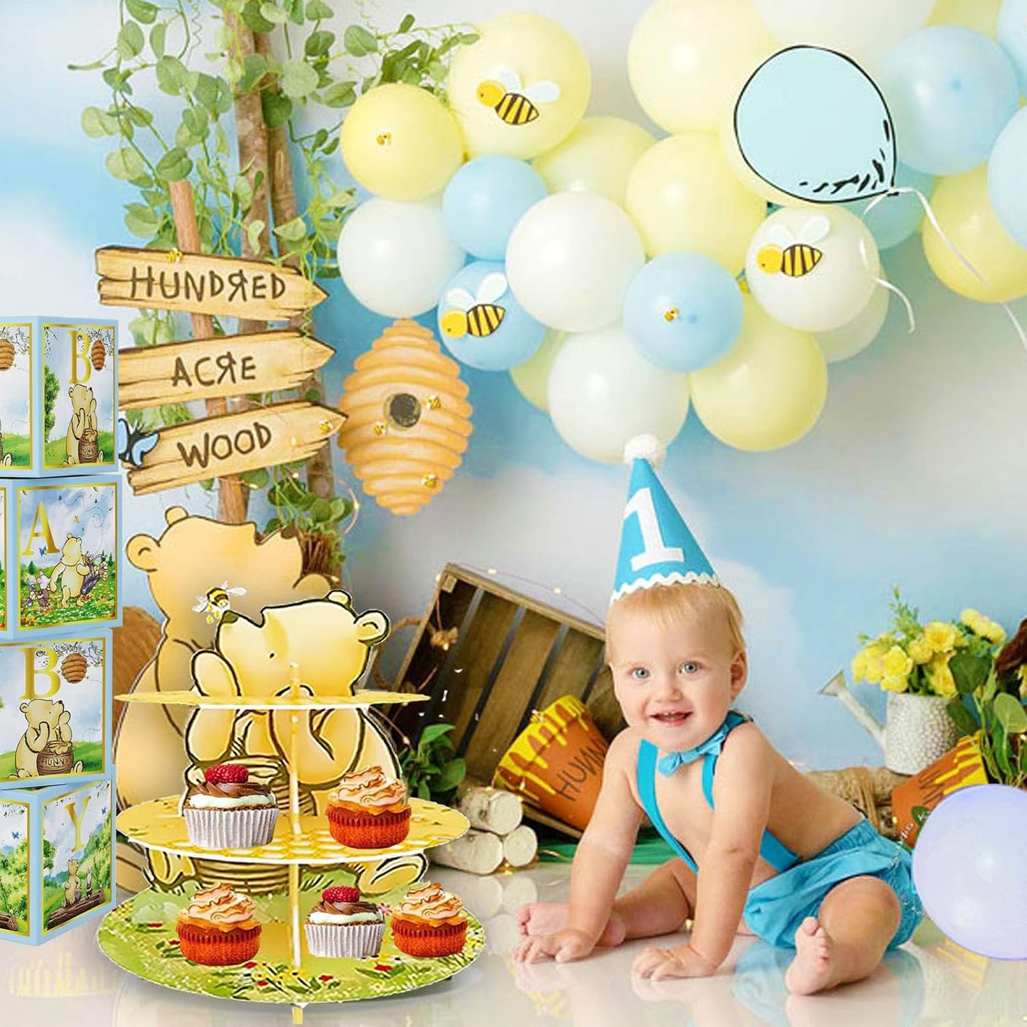 Soporte cupcakes 3 niveles Winnie temático para niños