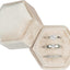 Caja terciopelo hexagonal 3 ranuras anillos beige
