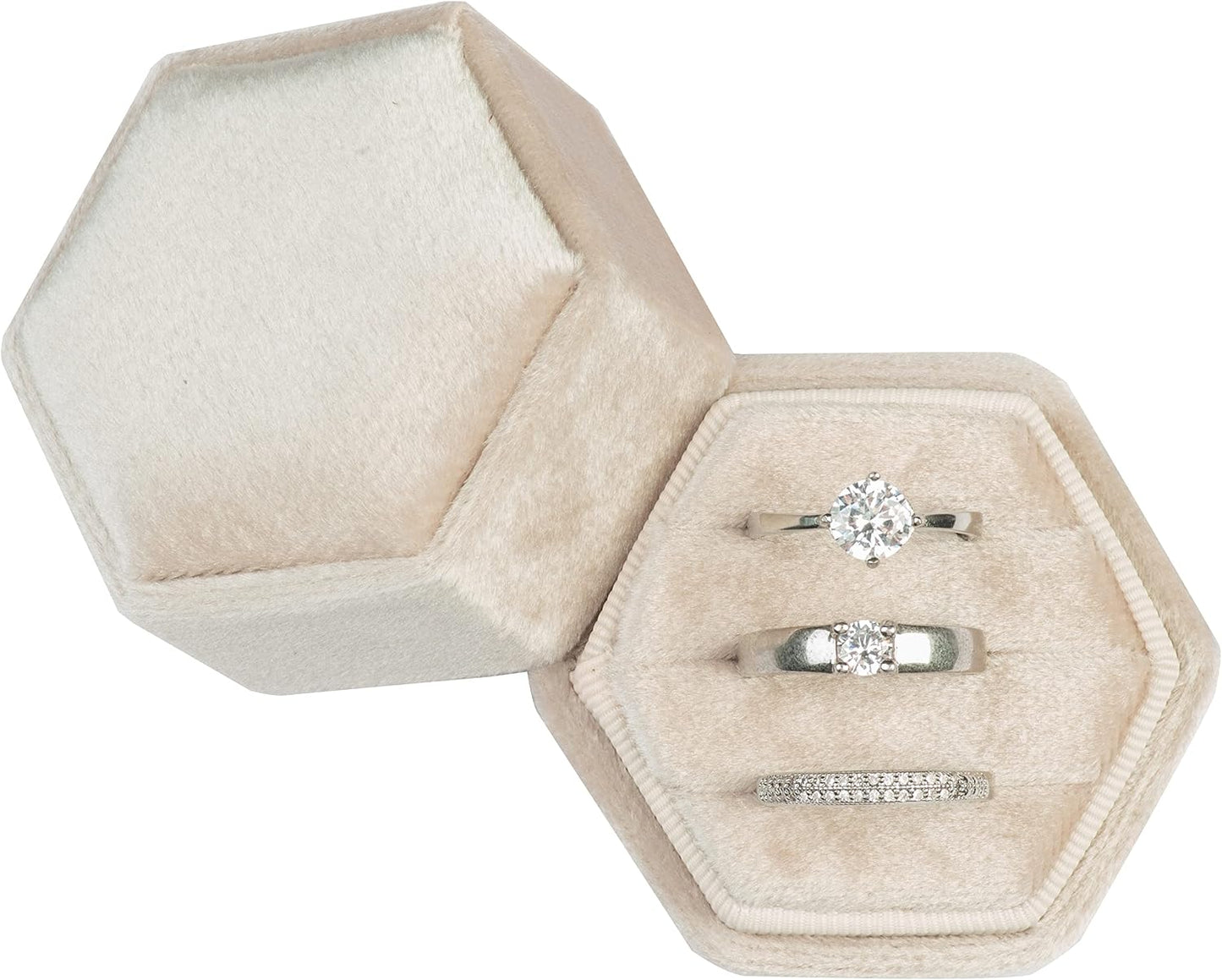 Caja terciopelo hexagonal 3 ranuras anillos beige