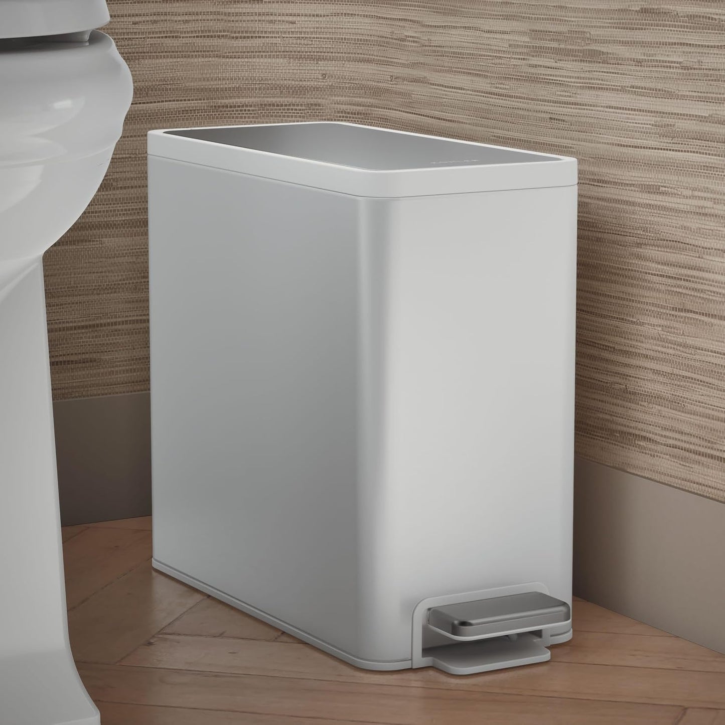 Bote basura baño 2.5gal pedal suave acero inox blanco