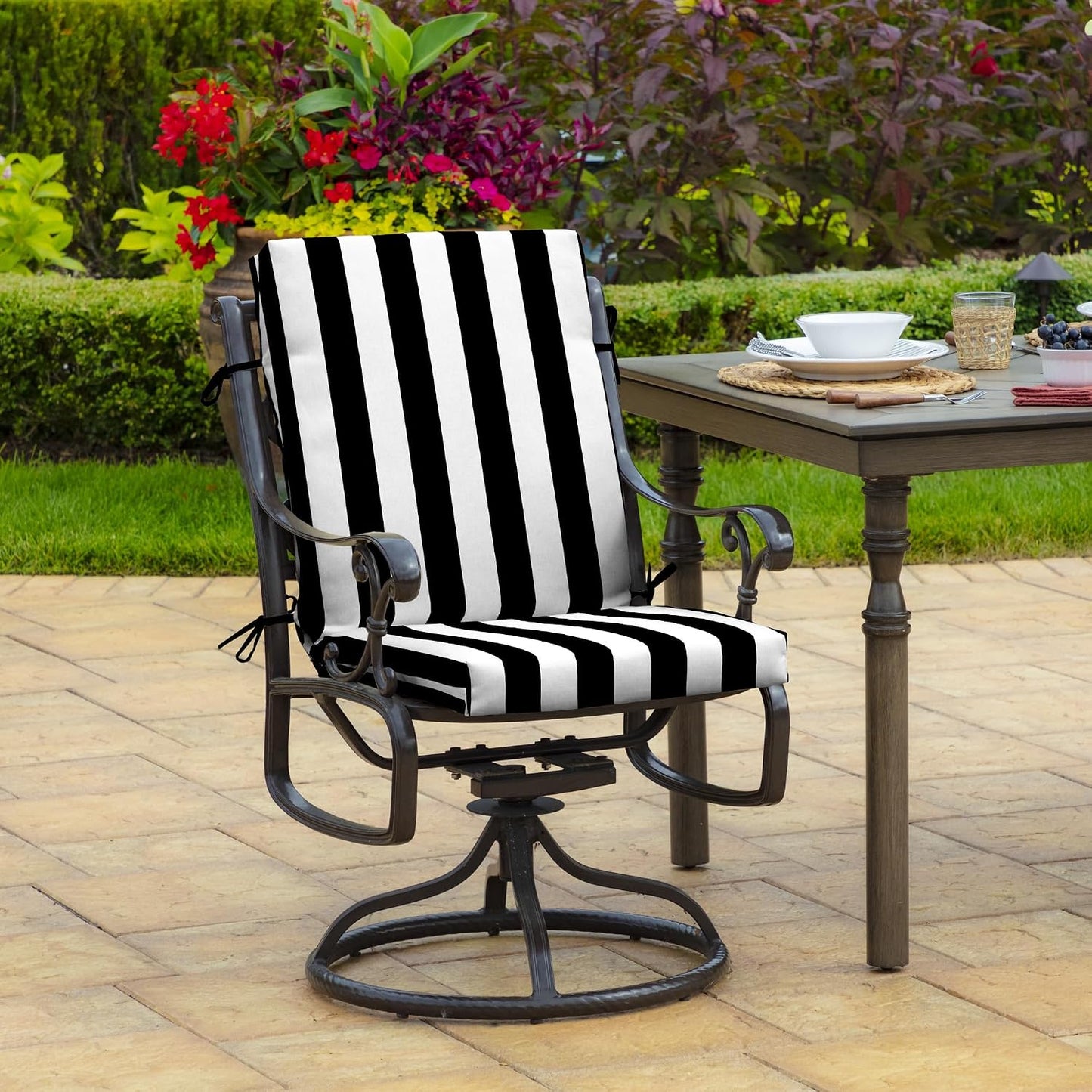 Cojín silla comedor exterior 20x20 rayas negras Cabana