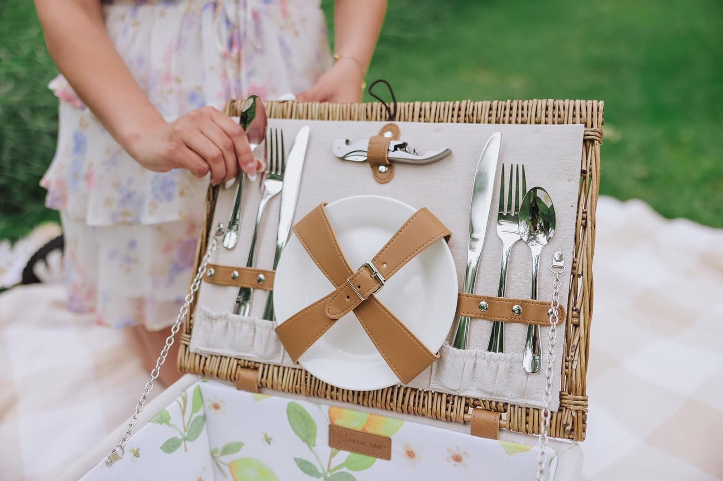 Cesta picnic madera vintage estilo inglés para 4