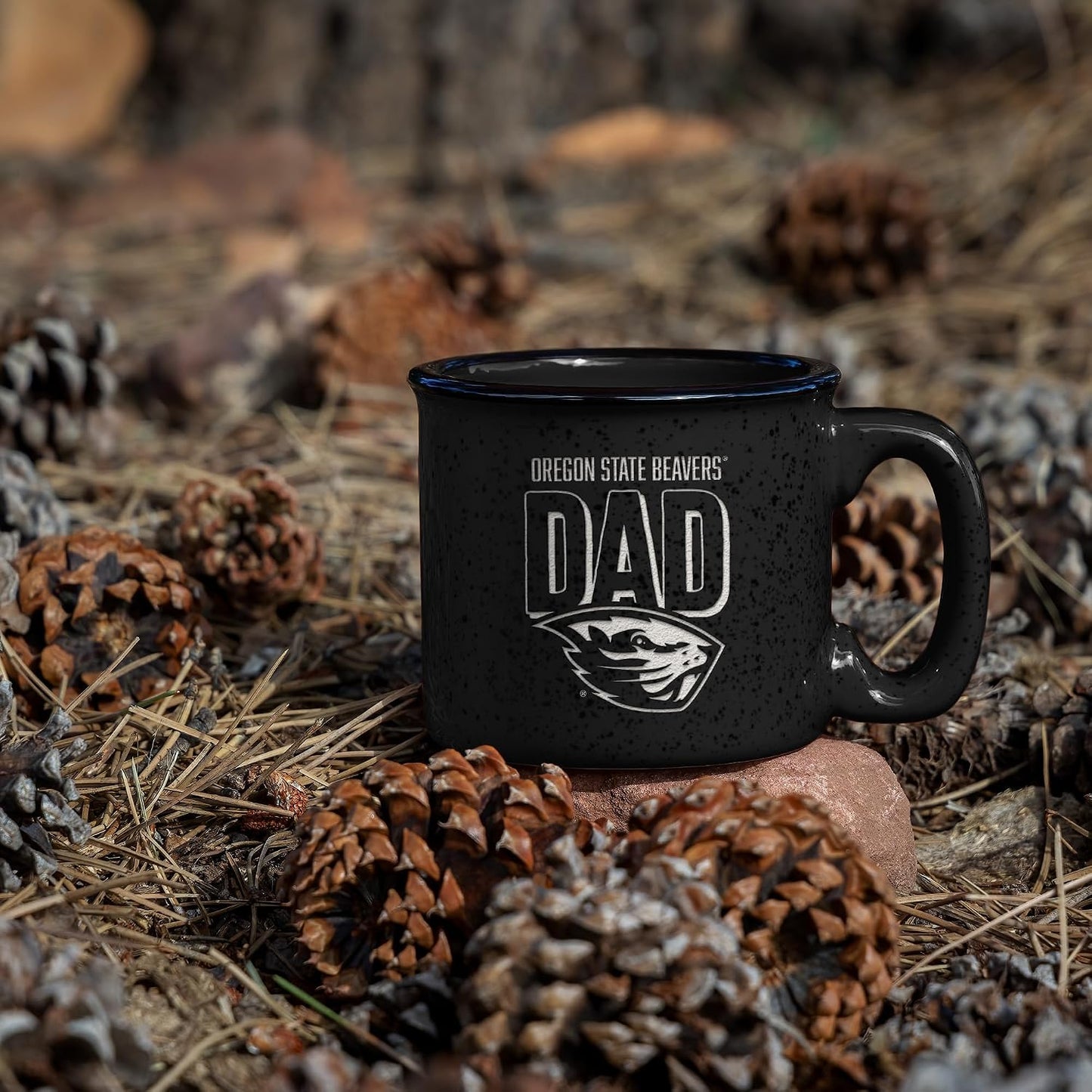 Taza fogata grabada NCAA Dad 12oz