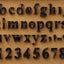 Sello hormigón letras números tipografía minúscula