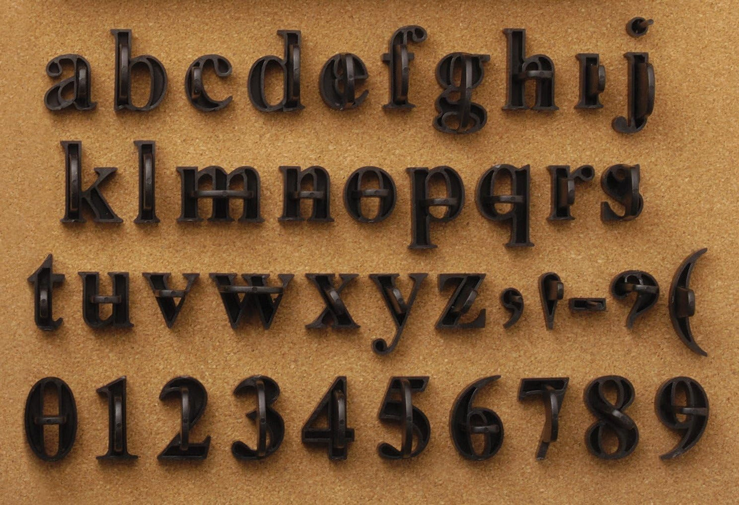Sello hormigón letras números tipografía minúscula