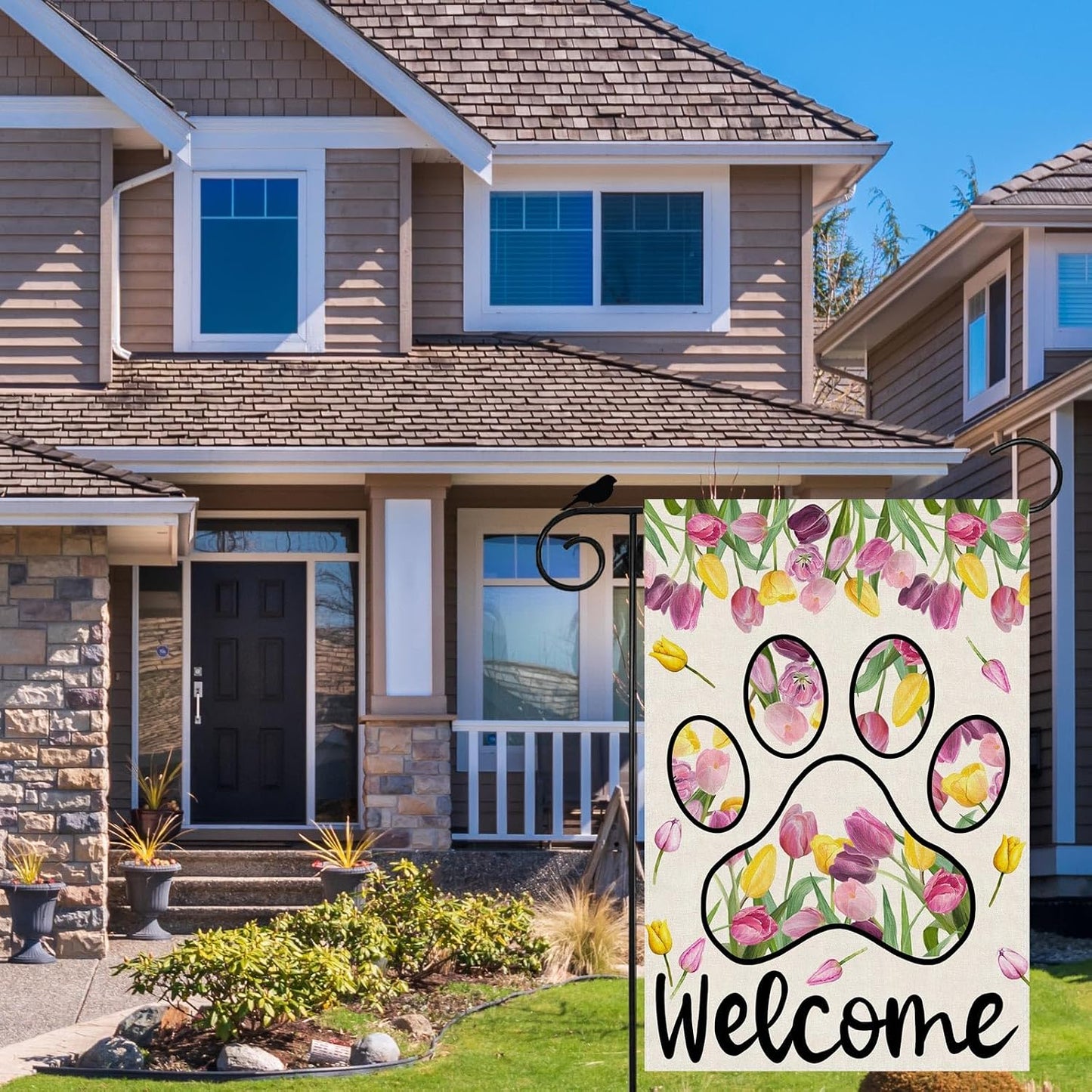 Bandera bienvenida perro tulipanes 12x18pulg doble cara