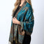 Bufanda pashmina reversible estampado paisley noche