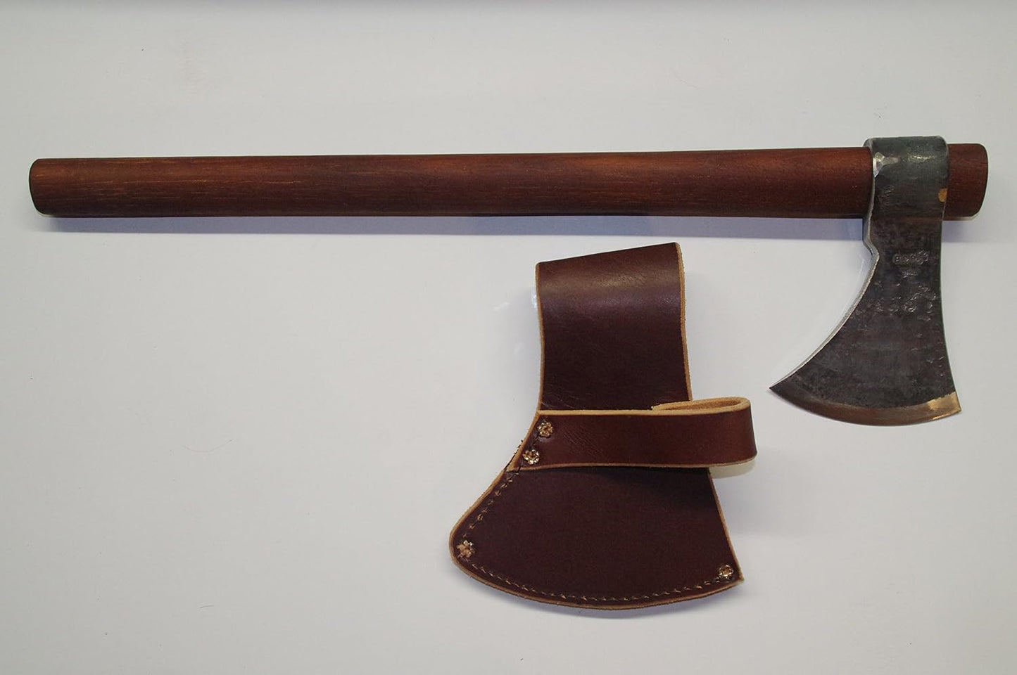 Tomahawk forjado a mano Shawnee