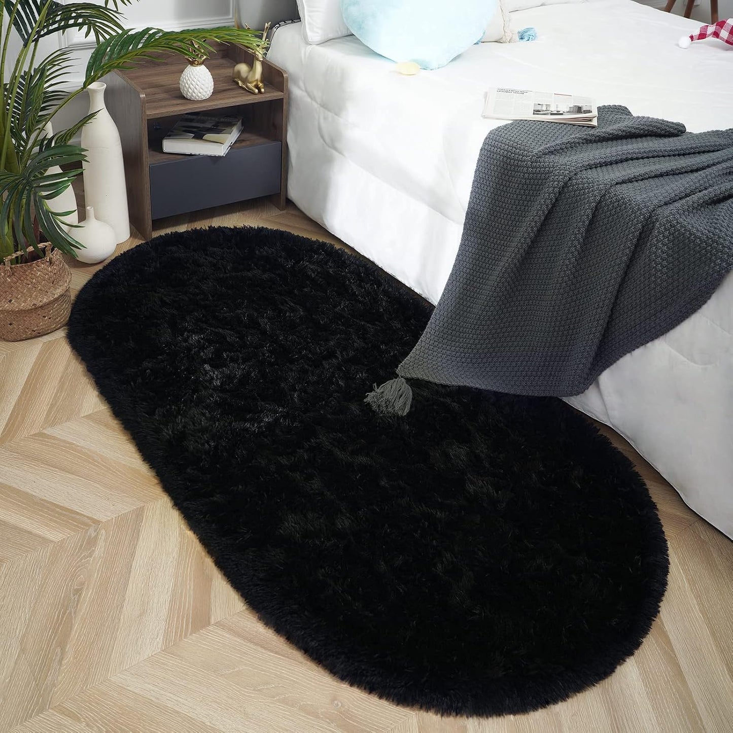 Alfombra lanuda dormitorio niños 2.6x5.3ft color negro