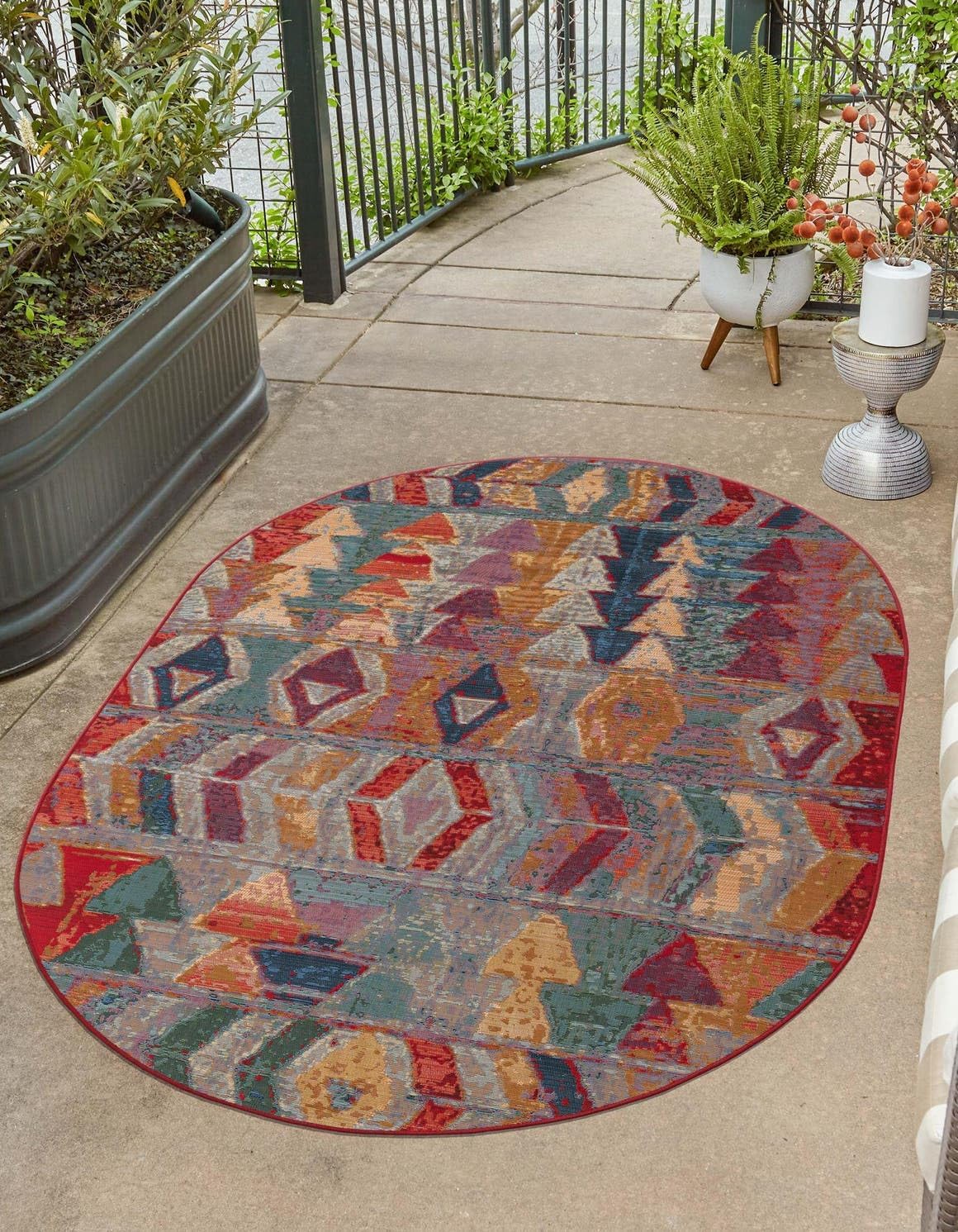 Alfombra área oval tamarindo 2'2"x3'1" multi/borgoña