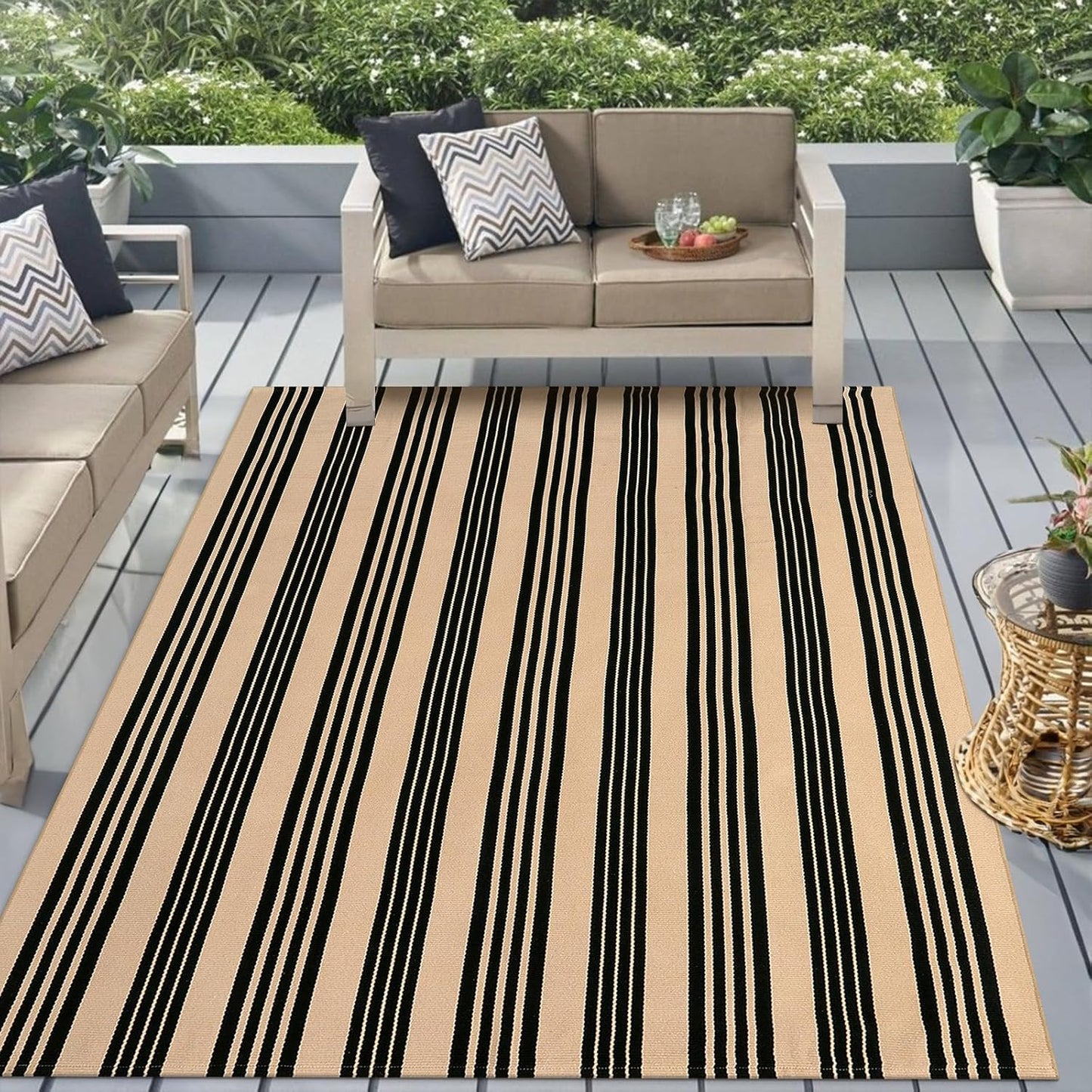 Alfombra rayada negra y caqui 5x7ft tejida a mano reversible