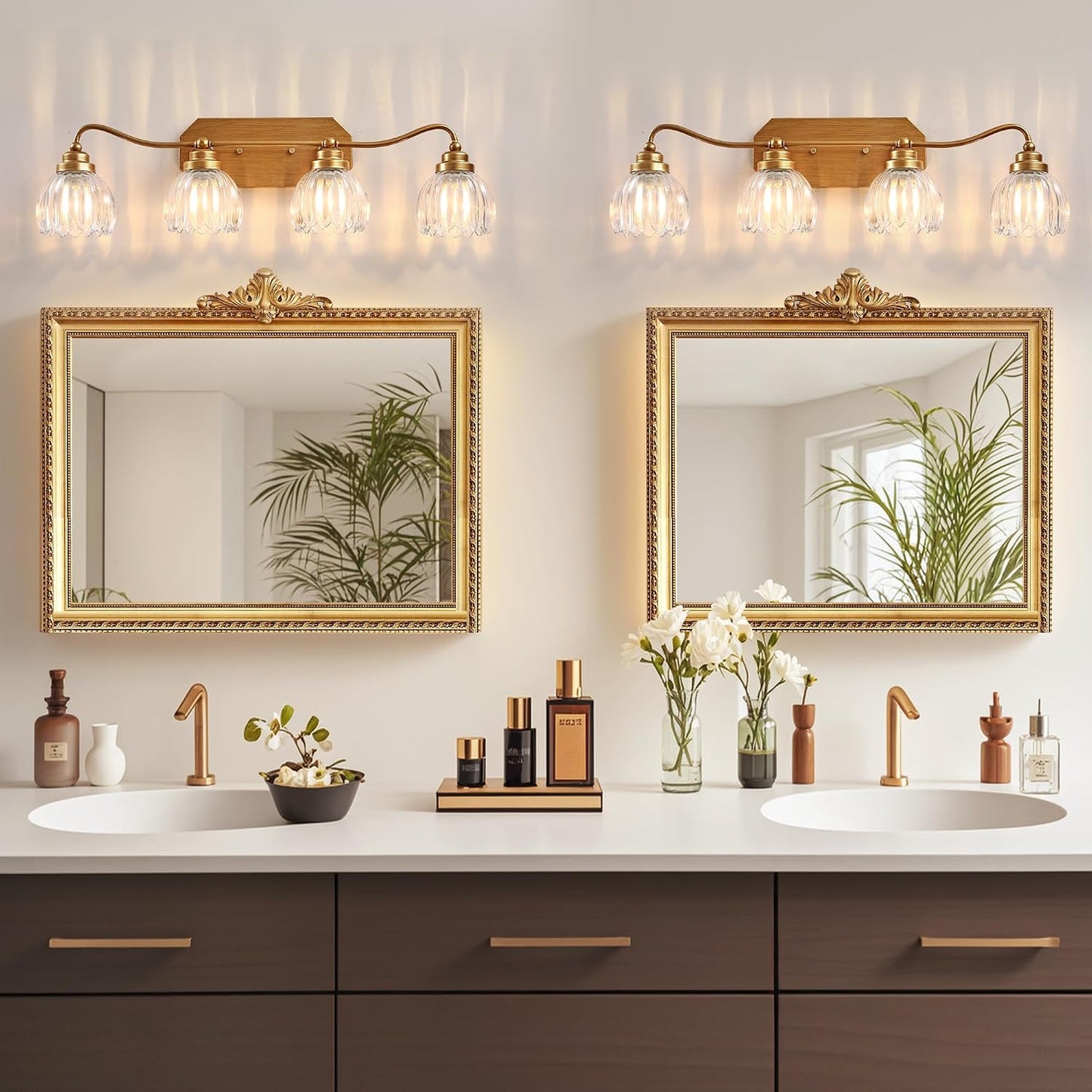 Lámpara baño vintage 4 luces doradas acabado latón antiguo