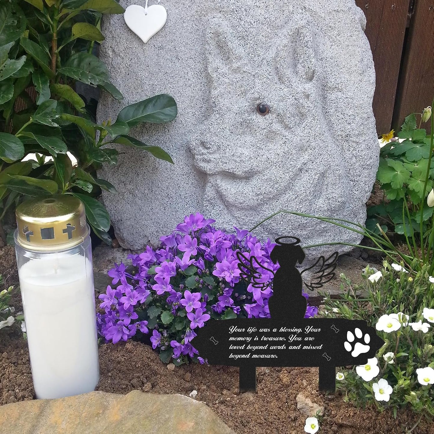 Placa memorial para perro alas de ángel metal negro