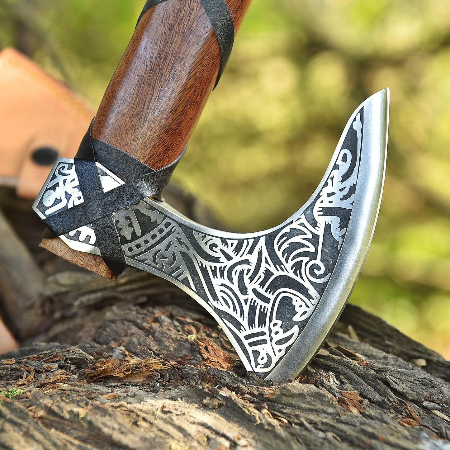 Hacha Viking Ragnar Hoja Acero Carbono Mango Palisandro
