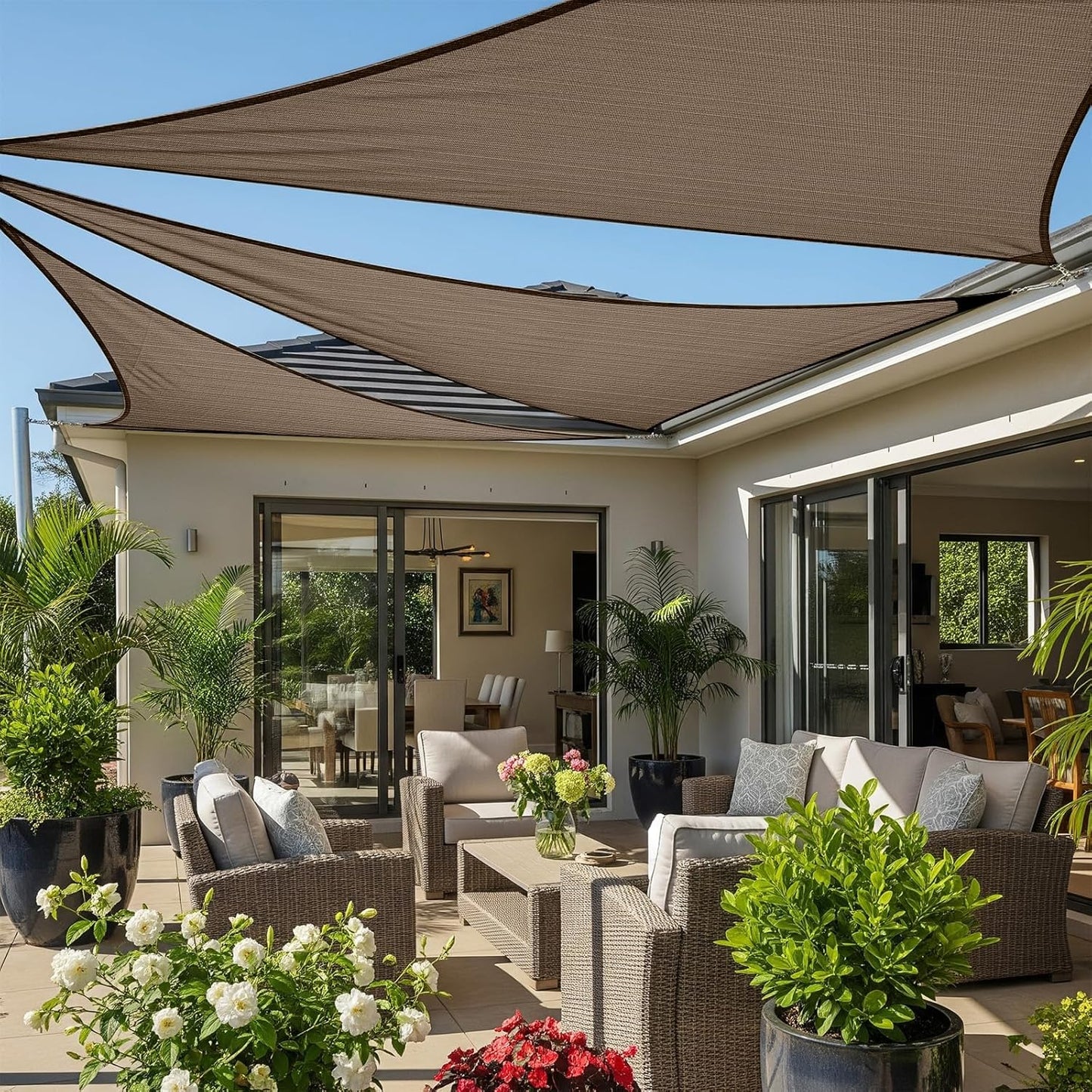 Toldo parasol triangular 10x10x14ft color marrón