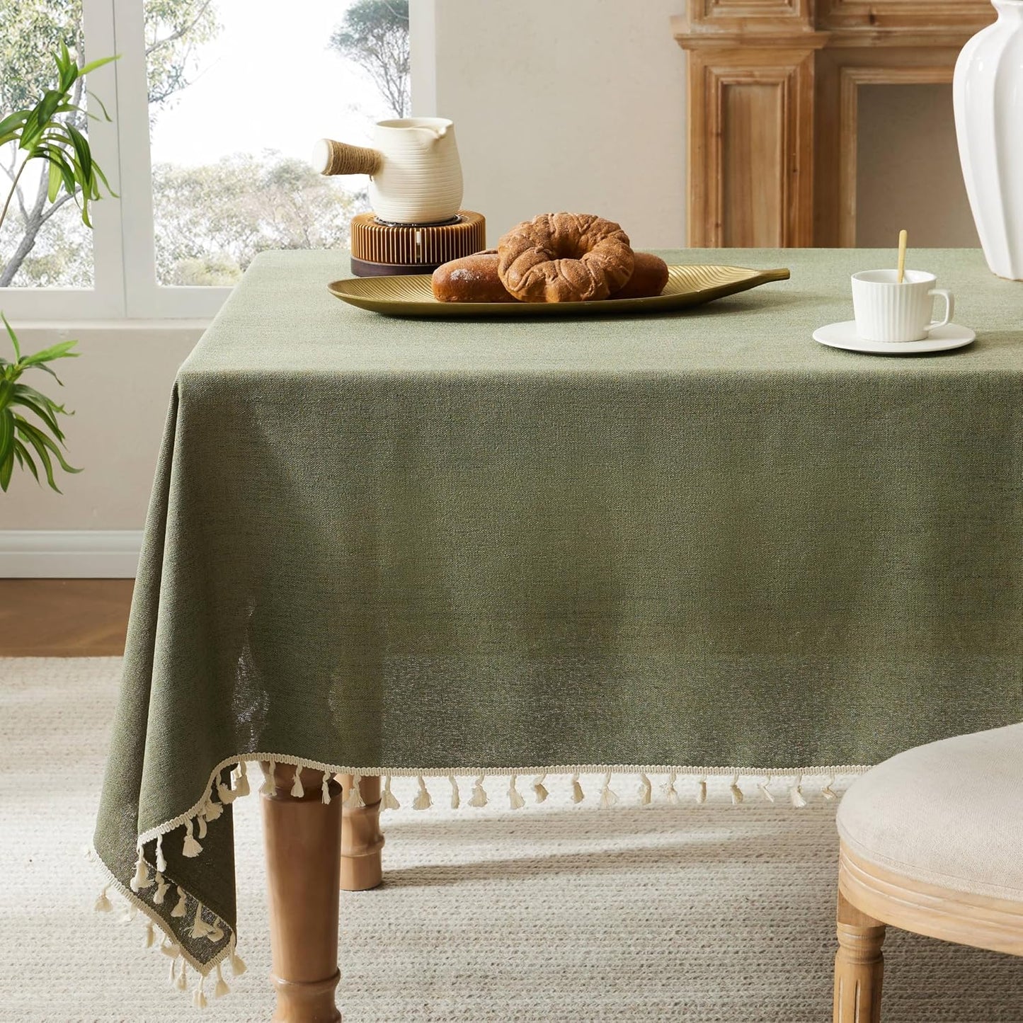 Mantel lino borlas verde oliva 52x52pulg resistente agua