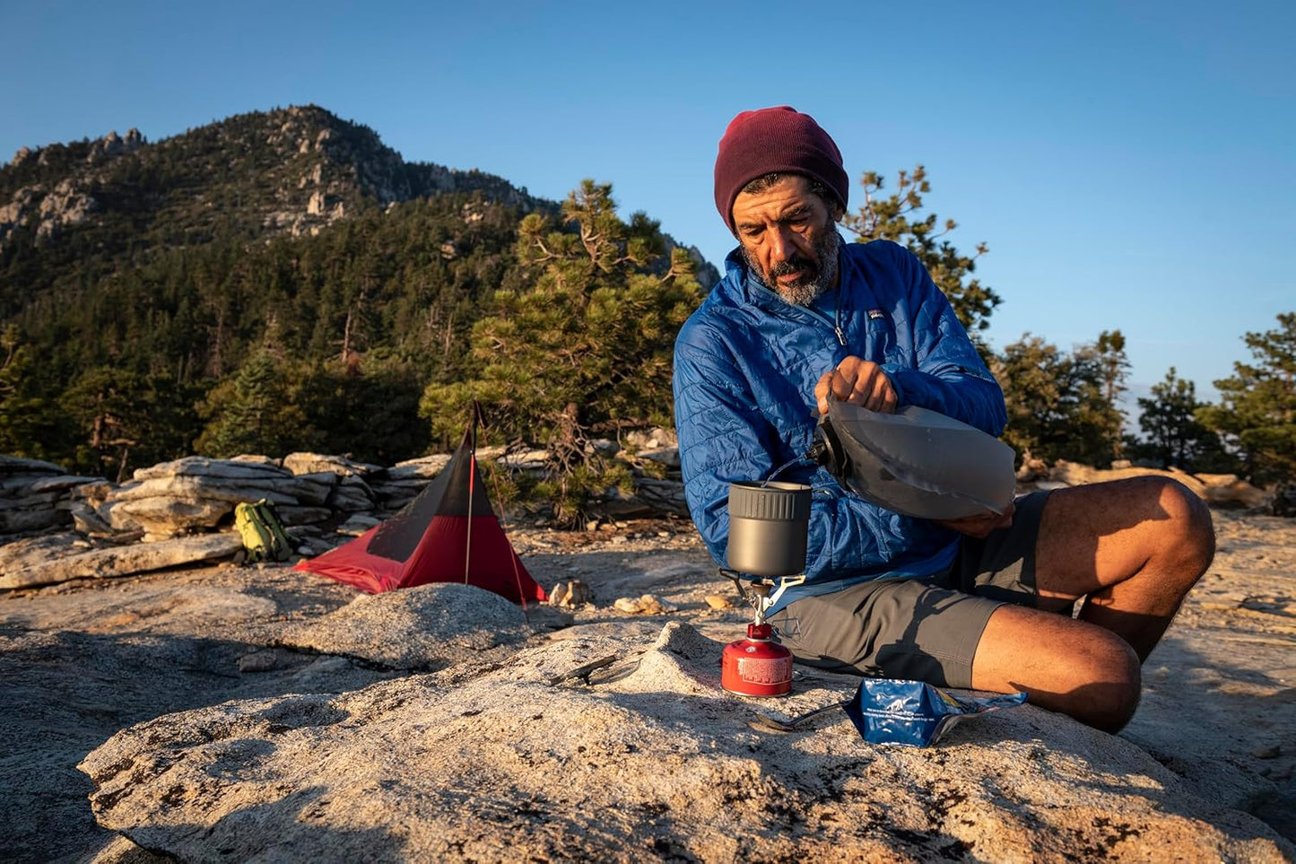 Mini estufa ultraligera para acampar y mochilero