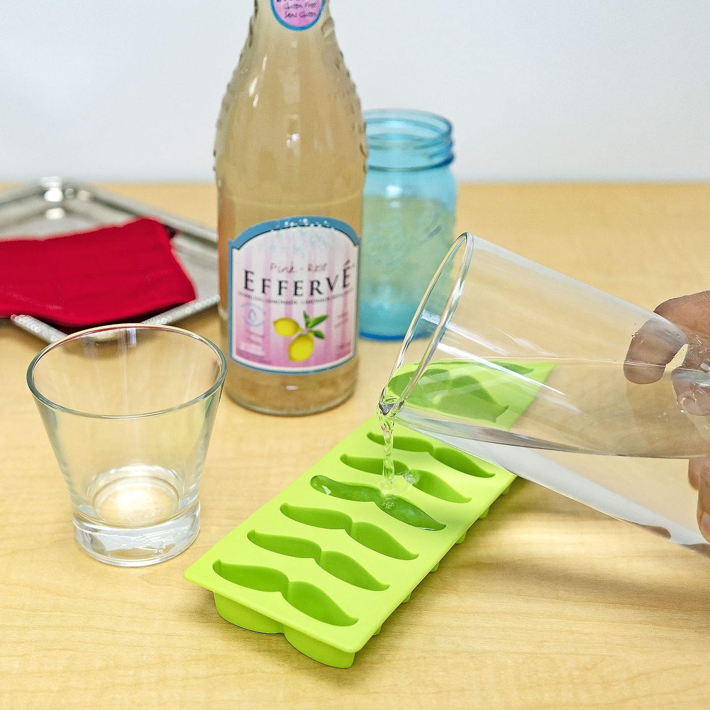 Bandeja cubos hielo para bigote
