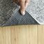 Almohadilla antiderrap fieltro goma para suelos madera dura