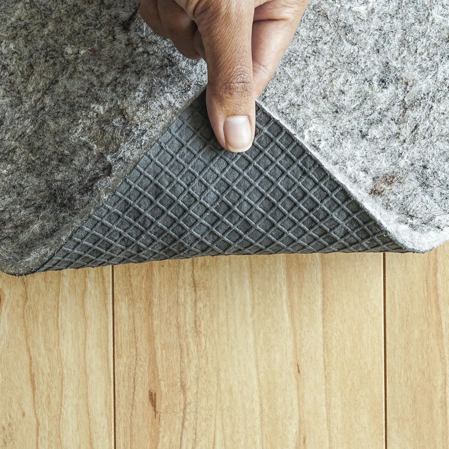 Almohadilla antiderrap fieltro goma para suelos madera dura