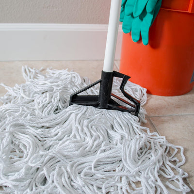 Mango fregona fibra vidrio Quik 60pulg color blanco